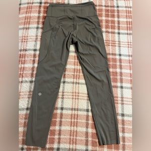 Lululemon size 2 army green leggings with pockets